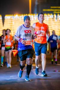 BIB: 100, 419, 4204
                            <button type="button" onclick="openModal(15462911)" class="btn btn-primary btn-sm float-right btn-popup" data-toggle="modal" data-target=".modal-high-quality">
                        <i class="fas fa-shopping-cart"></i> Add to Cart
                    </button>
                                            <button type="button" onclick="isThisMe(15462911, true)" class="btn btn-success btn-sm float-right btn-popup btn-isme hidden" data-toggle="tooltip" data-placement="bottom" title="นี่คือรูปของคุณใช่ไหม คลิกที่นี่เพื่อเอาเข้าอัลบั้ม">
                        <i class="fas fa-plus"></i> Add to album
                    </button>
                    <button type="button" onclick="isThisMe(15462911, false)" class="btn btn-warning btn-sm float-right btn-popup btn-isnotme hidden">
                        <i class="fas fa-ban"></i> Remove from album
                    </button>