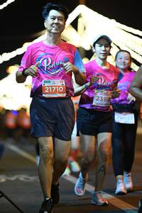 BIB: 21710, 23918, 29032
                            <button type="button" onclick="openModal(15546588)" class="btn btn-primary btn-sm float-right btn-popup" data-toggle="modal" data-target=".modal-high-quality">
                        <i class="fas fa-shopping-cart"></i> Add to Cart
                    </button>
                                            <button type="button" onclick="isThisMe(15546588, true)" class="btn btn-success btn-sm float-right btn-popup btn-isme hidden" data-toggle="tooltip" data-placement="bottom" title="นี่คือรูปของคุณใช่ไหม คลิกที่นี่เพื่อเอาเข้าอัลบั้ม">
                        <i class="fas fa-plus"></i> Add to album
                    </button>
                    <button type="button" onclick="isThisMe(15546588, false)" class="btn btn-warning btn-sm float-right btn-popup btn-isnotme hidden">
                        <i class="fas fa-ban"></i> Remove from album
                    </button>