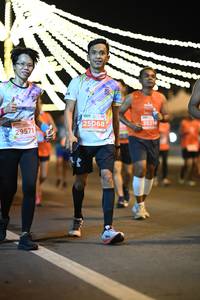 BIB: 25068, 29571
                            <button type="button" onclick="openModal(15578683)" class="btn btn-primary btn-sm float-right btn-popup" data-toggle="modal" data-target=".modal-high-quality">
                        <i class="fas fa-shopping-cart"></i> Add to Cart
                    </button>
                                            <button type="button" onclick="isThisMe(15578683, true)" class="btn btn-success btn-sm float-right btn-popup btn-isme hidden" data-toggle="tooltip" data-placement="bottom" title="นี่คือรูปของคุณใช่ไหม คลิกที่นี่เพื่อเอาเข้าอัลบั้ม">
                        <i class="fas fa-plus"></i> Add to album
                    </button>
                    <button type="button" onclick="isThisMe(15578683, false)" class="btn btn-warning btn-sm float-right btn-popup btn-isnotme hidden">
                        <i class="fas fa-ban"></i> Remove from album
                    </button>