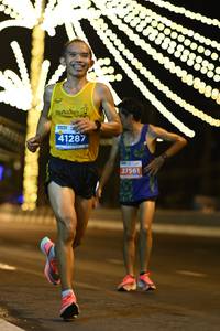 BIB: 41287, 27561
                            <button type="button" onclick="openModal(15228692)" class="btn btn-primary btn-sm float-right btn-popup" data-toggle="modal" data-target=".modal-high-quality">
                        <i class="fas fa-shopping-cart"></i> Add to Cart
                    </button>
                                            <button type="button" onclick="isThisMe(15228692, true)" class="btn btn-success btn-sm float-right btn-popup btn-isme hidden" data-toggle="tooltip" data-placement="bottom" title="นี่คือรูปของคุณใช่ไหม คลิกที่นี่เพื่อเอาเข้าอัลบั้ม">
                        <i class="fas fa-plus"></i> Add to album
                    </button>
                    <button type="button" onclick="isThisMe(15228692, false)" class="btn btn-warning btn-sm float-right btn-popup btn-isnotme hidden">
                        <i class="fas fa-ban"></i> Remove from album
                    </button>