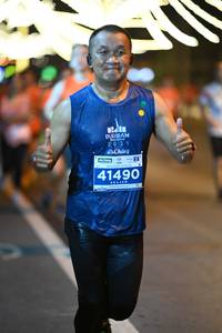 BIB: 2021, 41490
                            <button type="button" onclick="openModal(15536224)" class="btn btn-primary btn-sm float-right btn-popup" data-toggle="modal" data-target=".modal-high-quality">
                        <i class="fas fa-shopping-cart"></i> Add to Cart
                    </button>
                                            <button type="button" onclick="isThisMe(15536224, true)" class="btn btn-success btn-sm float-right btn-popup btn-isme hidden" data-toggle="tooltip" data-placement="bottom" title="นี่คือรูปของคุณใช่ไหม คลิกที่นี่เพื่อเอาเข้าอัลบั้ม">
                        <i class="fas fa-plus"></i> Add to album
                    </button>
                    <button type="button" onclick="isThisMe(15536224, false)" class="btn btn-warning btn-sm float-right btn-popup btn-isnotme hidden">
                        <i class="fas fa-ban"></i> Remove from album
                    </button>