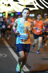 BIB: 42039
                            <button type="button" onclick="openModal(15534750)" class="btn btn-primary btn-sm float-right btn-popup" data-toggle="modal" data-target=".modal-high-quality">
                        <i class="fas fa-shopping-cart"></i> Add to Cart
                    </button>
                                            <button type="button" onclick="isThisMe(15534750, true)" class="btn btn-success btn-sm float-right btn-popup btn-isme hidden" data-toggle="tooltip" data-placement="bottom" title="นี่คือรูปของคุณใช่ไหม คลิกที่นี่เพื่อเอาเข้าอัลบั้ม">
                        <i class="fas fa-plus"></i> Add to album
                    </button>
                    <button type="button" onclick="isThisMe(15534750, false)" class="btn btn-warning btn-sm float-right btn-popup btn-isnotme hidden">
                        <i class="fas fa-ban"></i> Remove from album
                    </button>