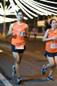BIB: 25310, 28019
                            <button type="button" onclick="openModal(15520135)" class="btn btn-primary btn-sm float-right btn-popup" data-toggle="modal" data-target=".modal-high-quality">
                        <i class="fas fa-shopping-cart"></i> Add to Cart
                    </button>
                                            <button type="button" onclick="isThisMe(15520135, true)" class="btn btn-success btn-sm float-right btn-popup btn-isme hidden" data-toggle="tooltip" data-placement="bottom" title="นี่คือรูปของคุณใช่ไหม คลิกที่นี่เพื่อเอาเข้าอัลบั้ม">
                        <i class="fas fa-plus"></i> Add to album
                    </button>
                    <button type="button" onclick="isThisMe(15520135, false)" class="btn btn-warning btn-sm float-right btn-popup btn-isnotme hidden">
                        <i class="fas fa-ban"></i> Remove from album
                    </button>