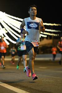 BIB: 1852
                            <button type="button" onclick="openModal(15488125)" class="btn btn-primary btn-sm float-right btn-popup" data-toggle="modal" data-target=".modal-high-quality">
                        <i class="fas fa-shopping-cart"></i> Add to Cart
                    </button>
                                            <button type="button" onclick="isThisMe(15488125, true)" class="btn btn-success btn-sm float-right btn-popup btn-isme hidden" data-toggle="tooltip" data-placement="bottom" title="นี่คือรูปของคุณใช่ไหม คลิกที่นี่เพื่อเอาเข้าอัลบั้ม">
                        <i class="fas fa-plus"></i> Add to album
                    </button>
                    <button type="button" onclick="isThisMe(15488125, false)" class="btn btn-warning btn-sm float-right btn-popup btn-isnotme hidden">
                        <i class="fas fa-ban"></i> Remove from album
                    </button>