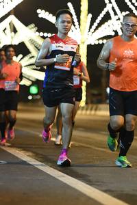 BIB: 450
                            <button type="button" onclick="openModal(15277218)" class="btn btn-primary btn-sm float-right btn-popup" data-toggle="modal" data-target=".modal-high-quality">
                        <i class="fas fa-shopping-cart"></i> Add to Cart
                    </button>
                                            <button type="button" onclick="isThisMe(15277218, true)" class="btn btn-success btn-sm float-right btn-popup btn-isme hidden" data-toggle="tooltip" data-placement="bottom" title="นี่คือรูปของคุณใช่ไหม คลิกที่นี่เพื่อเอาเข้าอัลบั้ม">
                        <i class="fas fa-plus"></i> Add to album
                    </button>
                    <button type="button" onclick="isThisMe(15277218, false)" class="btn btn-warning btn-sm float-right btn-popup btn-isnotme hidden">
                        <i class="fas fa-ban"></i> Remove from album
                    </button>