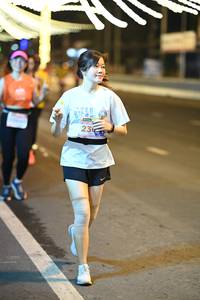 BIB: 236
                            <button type="button" onclick="openModal(15490853)" class="btn btn-primary btn-sm float-right btn-popup" data-toggle="modal" data-target=".modal-high-quality">
                        <i class="fas fa-shopping-cart"></i> Add to Cart
                    </button>
                                            <button type="button" onclick="isThisMe(15490853, true)" class="btn btn-success btn-sm float-right btn-popup btn-isme hidden" data-toggle="tooltip" data-placement="bottom" title="นี่คือรูปของคุณใช่ไหม คลิกที่นี่เพื่อเอาเข้าอัลบั้ม">
                        <i class="fas fa-plus"></i> Add to album
                    </button>
                    <button type="button" onclick="isThisMe(15490853, false)" class="btn btn-warning btn-sm float-right btn-popup btn-isnotme hidden">
                        <i class="fas fa-ban"></i> Remove from album
                    </button>