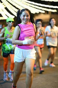 BIB: 417
                            <button type="button" onclick="openModal(15541081)" class="btn btn-primary btn-sm float-right btn-popup" data-toggle="modal" data-target=".modal-high-quality">
                        <i class="fas fa-shopping-cart"></i> Add to Cart
                    </button>
                                            <button type="button" onclick="isThisMe(15541081, true)" class="btn btn-success btn-sm float-right btn-popup btn-isme hidden" data-toggle="tooltip" data-placement="bottom" title="นี่คือรูปของคุณใช่ไหม คลิกที่นี่เพื่อเอาเข้าอัลบั้ม">
                        <i class="fas fa-plus"></i> Add to album
                    </button>
                    <button type="button" onclick="isThisMe(15541081, false)" class="btn btn-warning btn-sm float-right btn-popup btn-isnotme hidden">
                        <i class="fas fa-ban"></i> Remove from album
                    </button>
