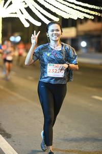 BIB: 23220
                            <button type="button" onclick="openModal(15509685)" class="btn btn-primary btn-sm float-right btn-popup" data-toggle="modal" data-target=".modal-high-quality">
                        <i class="fas fa-shopping-cart"></i> Add to Cart
                    </button>
                                            <button type="button" onclick="isThisMe(15509685, true)" class="btn btn-success btn-sm float-right btn-popup btn-isme hidden" data-toggle="tooltip" data-placement="bottom" title="นี่คือรูปของคุณใช่ไหม คลิกที่นี่เพื่อเอาเข้าอัลบั้ม">
                        <i class="fas fa-plus"></i> Add to album
                    </button>
                    <button type="button" onclick="isThisMe(15509685, false)" class="btn btn-warning btn-sm float-right btn-popup btn-isnotme hidden">
                        <i class="fas fa-ban"></i> Remove from album
                    </button>