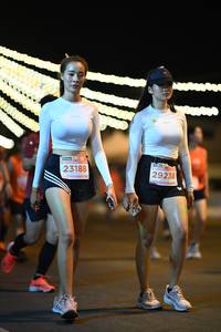 BIB: 23188, 29238
                            <button type="button" onclick="openModal(15579811)" class="btn btn-primary btn-sm float-right btn-popup" data-toggle="modal" data-target=".modal-high-quality">
                        <i class="fas fa-shopping-cart"></i> Add to Cart
                    </button>
                                            <button type="button" onclick="isThisMe(15579811, true)" class="btn btn-success btn-sm float-right btn-popup btn-isme hidden" data-toggle="tooltip" data-placement="bottom" title="นี่คือรูปของคุณใช่ไหม คลิกที่นี่เพื่อเอาเข้าอัลบั้ม">
                        <i class="fas fa-plus"></i> Add to album
                    </button>
                    <button type="button" onclick="isThisMe(15579811, false)" class="btn btn-warning btn-sm float-right btn-popup btn-isnotme hidden">
                        <i class="fas fa-ban"></i> Remove from album
                    </button>