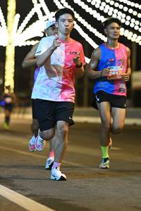 BIB: 2657
                            <button type="button" onclick="openModal(15252637)" class="btn btn-primary btn-sm float-right btn-popup" data-toggle="modal" data-target=".modal-high-quality">
                        <i class="fas fa-shopping-cart"></i> Add to Cart
                    </button>
                                            <button type="button" onclick="isThisMe(15252637, true)" class="btn btn-success btn-sm float-right btn-popup btn-isme hidden" data-toggle="tooltip" data-placement="bottom" title="นี่คือรูปของคุณใช่ไหม คลิกที่นี่เพื่อเอาเข้าอัลบั้ม">
                        <i class="fas fa-plus"></i> Add to album
                    </button>
                    <button type="button" onclick="isThisMe(15252637, false)" class="btn btn-warning btn-sm float-right btn-popup btn-isnotme hidden">
                        <i class="fas fa-ban"></i> Remove from album
                    </button>