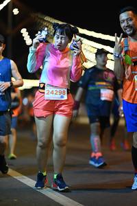 BIB: 24298
                            <button type="button" onclick="openModal(14209611)" class="btn btn-primary btn-sm float-right btn-popup" data-toggle="modal" data-target=".modal-high-quality">
                        <i class="fas fa-shopping-cart"></i> Add to Cart
                    </button>
                                            <button type="button" onclick="isThisMe(14209611, true)" class="btn btn-success btn-sm float-right btn-popup btn-isme hidden" data-toggle="tooltip" data-placement="bottom" title="นี่คือรูปของคุณใช่ไหม คลิกที่นี่เพื่อเอาเข้าอัลบั้ม">
                        <i class="fas fa-plus"></i> Add to album
                    </button>
                    <button type="button" onclick="isThisMe(14209611, false)" class="btn btn-warning btn-sm float-right btn-popup btn-isnotme hidden">
                        <i class="fas fa-ban"></i> Remove from album
                    </button>