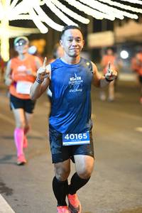 BIB: 40165
                            <button type="button" onclick="openModal(15522821)" class="btn btn-primary btn-sm float-right btn-popup" data-toggle="modal" data-target=".modal-high-quality">
                        <i class="fas fa-shopping-cart"></i> Add to Cart
                    </button>
                                            <button type="button" onclick="isThisMe(15522821, true)" class="btn btn-success btn-sm float-right btn-popup btn-isme hidden" data-toggle="tooltip" data-placement="bottom" title="นี่คือรูปของคุณใช่ไหม คลิกที่นี่เพื่อเอาเข้าอัลบั้ม">
                        <i class="fas fa-plus"></i> Add to album
                    </button>
                    <button type="button" onclick="isThisMe(15522821, false)" class="btn btn-warning btn-sm float-right btn-popup btn-isnotme hidden">
                        <i class="fas fa-ban"></i> Remove from album
                    </button>