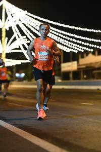 BIB: 22201
                            <button type="button" onclick="openModal(15283649)" class="btn btn-primary btn-sm float-right btn-popup" data-toggle="modal" data-target=".modal-high-quality">
                        <i class="fas fa-shopping-cart"></i> Add to Cart
                    </button>
                                            <button type="button" onclick="isThisMe(15283649, true)" class="btn btn-success btn-sm float-right btn-popup btn-isme hidden" data-toggle="tooltip" data-placement="bottom" title="นี่คือรูปของคุณใช่ไหม คลิกที่นี่เพื่อเอาเข้าอัลบั้ม">
                        <i class="fas fa-plus"></i> Add to album
                    </button>
                    <button type="button" onclick="isThisMe(15283649, false)" class="btn btn-warning btn-sm float-right btn-popup btn-isnotme hidden">
                        <i class="fas fa-ban"></i> Remove from album
                    </button>