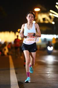 BIB: 22950
                            <button type="button" onclick="openModal(14062094)" class="btn btn-primary btn-sm float-right btn-popup" data-toggle="modal" data-target=".modal-high-quality">
                        <i class="fas fa-shopping-cart"></i> Add to Cart
                    </button>
                                            <button type="button" onclick="isThisMe(14062094, true)" class="btn btn-success btn-sm float-right btn-popup btn-isme hidden" data-toggle="tooltip" data-placement="bottom" title="นี่คือรูปของคุณใช่ไหม คลิกที่นี่เพื่อเอาเข้าอัลบั้ม">
                        <i class="fas fa-plus"></i> Add to album
                    </button>
                    <button type="button" onclick="isThisMe(14062094, false)" class="btn btn-warning btn-sm float-right btn-popup btn-isnotme hidden">
                        <i class="fas fa-ban"></i> Remove from album
                    </button>