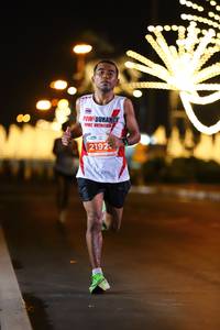 BIB: 2192
                            <button type="button" onclick="openModal(14054911)" class="btn btn-primary btn-sm float-right btn-popup" data-toggle="modal" data-target=".modal-high-quality">
                        <i class="fas fa-shopping-cart"></i> Add to Cart
                    </button>
                                            <button type="button" onclick="isThisMe(14054911, true)" class="btn btn-success btn-sm float-right btn-popup btn-isme hidden" data-toggle="tooltip" data-placement="bottom" title="นี่คือรูปของคุณใช่ไหม คลิกที่นี่เพื่อเอาเข้าอัลบั้ม">
                        <i class="fas fa-plus"></i> Add to album
                    </button>
                    <button type="button" onclick="isThisMe(14054911, false)" class="btn btn-warning btn-sm float-right btn-popup btn-isnotme hidden">
                        <i class="fas fa-ban"></i> Remove from album
                    </button>