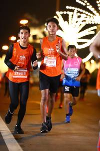 BIB: 28317, 4089, 21968
                            <button type="button" onclick="openModal(14206705)" class="btn btn-primary btn-sm float-right btn-popup" data-toggle="modal" data-target=".modal-high-quality">
                        <i class="fas fa-shopping-cart"></i> Add to Cart
                    </button>
                                            <button type="button" onclick="isThisMe(14206705, true)" class="btn btn-success btn-sm float-right btn-popup btn-isme hidden" data-toggle="tooltip" data-placement="bottom" title="นี่คือรูปของคุณใช่ไหม คลิกที่นี่เพื่อเอาเข้าอัลบั้ม">
                        <i class="fas fa-plus"></i> Add to album
                    </button>
                    <button type="button" onclick="isThisMe(14206705, false)" class="btn btn-warning btn-sm float-right btn-popup btn-isnotme hidden">
                        <i class="fas fa-ban"></i> Remove from album
                    </button>