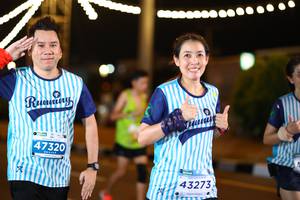 BIB: 47320, 43273
                            <button type="button" onclick="openModal(14988578)" class="btn btn-primary btn-sm float-right btn-popup" data-toggle="modal" data-target=".modal-high-quality">
                        <i class="fas fa-shopping-cart"></i> Add to Cart
                    </button>
                                            <button type="button" onclick="isThisMe(14988578, true)" class="btn btn-success btn-sm float-right btn-popup btn-isme hidden" data-toggle="tooltip" data-placement="bottom" title="นี่คือรูปของคุณใช่ไหม คลิกที่นี่เพื่อเอาเข้าอัลบั้ม">
                        <i class="fas fa-plus"></i> Add to album
                    </button>
                    <button type="button" onclick="isThisMe(14988578, false)" class="btn btn-warning btn-sm float-right btn-popup btn-isnotme hidden">
                        <i class="fas fa-ban"></i> Remove from album
                    </button>
