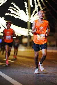 BIB: 2012, 20678
                            <button type="button" onclick="openModal(15188649)" class="btn btn-primary btn-sm float-right btn-popup" data-toggle="modal" data-target=".modal-high-quality">
                        <i class="fas fa-shopping-cart"></i> Add to Cart
                    </button>
                                            <button type="button" onclick="isThisMe(15188649, true)" class="btn btn-success btn-sm float-right btn-popup btn-isme hidden" data-toggle="tooltip" data-placement="bottom" title="นี่คือรูปของคุณใช่ไหม คลิกที่นี่เพื่อเอาเข้าอัลบั้ม">
                        <i class="fas fa-plus"></i> Add to album
                    </button>
                    <button type="button" onclick="isThisMe(15188649, false)" class="btn btn-warning btn-sm float-right btn-popup btn-isnotme hidden">
                        <i class="fas fa-ban"></i> Remove from album
                    </button>