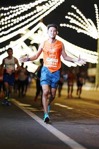 BIB: 21884
                            <button type="button" onclick="openModal(15204093)" class="btn btn-primary btn-sm float-right btn-popup" data-toggle="modal" data-target=".modal-high-quality">
                        <i class="fas fa-shopping-cart"></i> Add to Cart
                    </button>
                                            <button type="button" onclick="isThisMe(15204093, true)" class="btn btn-success btn-sm float-right btn-popup btn-isme hidden" data-toggle="tooltip" data-placement="bottom" title="นี่คือรูปของคุณใช่ไหม คลิกที่นี่เพื่อเอาเข้าอัลบั้ม">
                        <i class="fas fa-plus"></i> Add to album
                    </button>
                    <button type="button" onclick="isThisMe(15204093, false)" class="btn btn-warning btn-sm float-right btn-popup btn-isnotme hidden">
                        <i class="fas fa-ban"></i> Remove from album
                    </button>