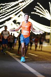 BIB: 21884
                            <button type="button" onclick="openModal(15204095)" class="btn btn-primary btn-sm float-right btn-popup" data-toggle="modal" data-target=".modal-high-quality">
                        <i class="fas fa-shopping-cart"></i> Add to Cart
                    </button>
                                            <button type="button" onclick="isThisMe(15204095, true)" class="btn btn-success btn-sm float-right btn-popup btn-isme hidden" data-toggle="tooltip" data-placement="bottom" title="นี่คือรูปของคุณใช่ไหม คลิกที่นี่เพื่อเอาเข้าอัลบั้ม">
                        <i class="fas fa-plus"></i> Add to album
                    </button>
                    <button type="button" onclick="isThisMe(15204095, false)" class="btn btn-warning btn-sm float-right btn-popup btn-isnotme hidden">
                        <i class="fas fa-ban"></i> Remove from album
                    </button>