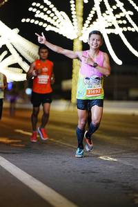 BIB: 2200, 21692
                            <button type="button" onclick="openModal(15178091)" class="btn btn-primary btn-sm float-right btn-popup" data-toggle="modal" data-target=".modal-high-quality">
                        <i class="fas fa-shopping-cart"></i> Add to Cart
                    </button>
                                            <button type="button" onclick="isThisMe(15178091, true)" class="btn btn-success btn-sm float-right btn-popup btn-isme hidden" data-toggle="tooltip" data-placement="bottom" title="นี่คือรูปของคุณใช่ไหม คลิกที่นี่เพื่อเอาเข้าอัลบั้ม">
                        <i class="fas fa-plus"></i> Add to album
                    </button>
                    <button type="button" onclick="isThisMe(15178091, false)" class="btn btn-warning btn-sm float-right btn-popup btn-isnotme hidden">
                        <i class="fas fa-ban"></i> Remove from album
                    </button>