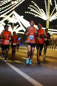 BIB: 41541, 20932, 22409
                            <button type="button" onclick="openModal(15194253)" class="btn btn-primary btn-sm float-right btn-popup" data-toggle="modal" data-target=".modal-high-quality">
                        <i class="fas fa-shopping-cart"></i> Add to Cart
                    </button>
                                            <button type="button" onclick="isThisMe(15194253, true)" class="btn btn-success btn-sm float-right btn-popup btn-isme hidden" data-toggle="tooltip" data-placement="bottom" title="นี่คือรูปของคุณใช่ไหม คลิกที่นี่เพื่อเอาเข้าอัลบั้ม">
                        <i class="fas fa-plus"></i> Add to album
                    </button>
                    <button type="button" onclick="isThisMe(15194253, false)" class="btn btn-warning btn-sm float-right btn-popup btn-isnotme hidden">
                        <i class="fas fa-ban"></i> Remove from album
                    </button>