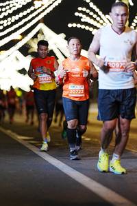 BIB: 097, 26420, 20722
                            <button type="button" onclick="openModal(15229510)" class="btn btn-primary btn-sm float-right btn-popup" data-toggle="modal" data-target=".modal-high-quality">
                        <i class="fas fa-shopping-cart"></i> Add to Cart
                    </button>
                                            <button type="button" onclick="isThisMe(15229510, true)" class="btn btn-success btn-sm float-right btn-popup btn-isme hidden" data-toggle="tooltip" data-placement="bottom" title="นี่คือรูปของคุณใช่ไหม คลิกที่นี่เพื่อเอาเข้าอัลบั้ม">
                        <i class="fas fa-plus"></i> Add to album
                    </button>
                    <button type="button" onclick="isThisMe(15229510, false)" class="btn btn-warning btn-sm float-right btn-popup btn-isnotme hidden">
                        <i class="fas fa-ban"></i> Remove from album
                    </button>