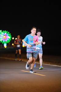 BIB: 41752, 95043
                            <button type="button" onclick="openModal(14194941)" class="btn btn-primary btn-sm float-right btn-popup" data-toggle="modal" data-target=".modal-high-quality">
                        <i class="fas fa-shopping-cart"></i> Add to Cart
                    </button>
                                            <button type="button" onclick="isThisMe(14194941, true)" class="btn btn-success btn-sm float-right btn-popup btn-isme hidden" data-toggle="tooltip" data-placement="bottom" title="นี่คือรูปของคุณใช่ไหม คลิกที่นี่เพื่อเอาเข้าอัลบั้ม">
                        <i class="fas fa-plus"></i> Add to album
                    </button>
                    <button type="button" onclick="isThisMe(14194941, false)" class="btn btn-warning btn-sm float-right btn-popup btn-isnotme hidden">
                        <i class="fas fa-ban"></i> Remove from album
                    </button>