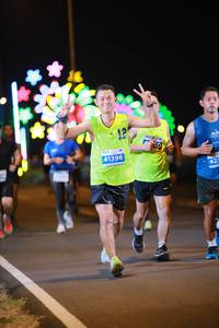 BIB: 41396, 423
                            <button type="button" onclick="openModal(14215736)" class="btn btn-primary btn-sm float-right btn-popup" data-toggle="modal" data-target=".modal-high-quality">
                        <i class="fas fa-shopping-cart"></i> Add to Cart
                    </button>
                                            <button type="button" onclick="isThisMe(14215736, true)" class="btn btn-success btn-sm float-right btn-popup btn-isme hidden" data-toggle="tooltip" data-placement="bottom" title="นี่คือรูปของคุณใช่ไหม คลิกที่นี่เพื่อเอาเข้าอัลบั้ม">
                        <i class="fas fa-plus"></i> Add to album
                    </button>
                    <button type="button" onclick="isThisMe(14215736, false)" class="btn btn-warning btn-sm float-right btn-popup btn-isnotme hidden">
                        <i class="fas fa-ban"></i> Remove from album
                    </button>