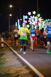 BIB: 404, 220, 43185
                            <button type="button" onclick="openModal(14212077)" class="btn btn-primary btn-sm float-right btn-popup" data-toggle="modal" data-target=".modal-high-quality">
                        <i class="fas fa-shopping-cart"></i> Add to Cart
                    </button>
                                            <button type="button" onclick="isThisMe(14212077, true)" class="btn btn-success btn-sm float-right btn-popup btn-isme hidden" data-toggle="tooltip" data-placement="bottom" title="นี่คือรูปของคุณใช่ไหม คลิกที่นี่เพื่อเอาเข้าอัลบั้ม">
                        <i class="fas fa-plus"></i> Add to album
                    </button>
                    <button type="button" onclick="isThisMe(14212077, false)" class="btn btn-warning btn-sm float-right btn-popup btn-isnotme hidden">
                        <i class="fas fa-ban"></i> Remove from album
                    </button>