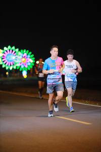 BIB: 1752, 95043
                            <button type="button" onclick="openModal(14194925)" class="btn btn-primary btn-sm float-right btn-popup" data-toggle="modal" data-target=".modal-high-quality">
                        <i class="fas fa-shopping-cart"></i> Add to Cart
                    </button>
                                            <button type="button" onclick="isThisMe(14194925, true)" class="btn btn-success btn-sm float-right btn-popup btn-isme hidden" data-toggle="tooltip" data-placement="bottom" title="นี่คือรูปของคุณใช่ไหม คลิกที่นี่เพื่อเอาเข้าอัลบั้ม">
                        <i class="fas fa-plus"></i> Add to album
                    </button>
                    <button type="button" onclick="isThisMe(14194925, false)" class="btn btn-warning btn-sm float-right btn-popup btn-isnotme hidden">
                        <i class="fas fa-ban"></i> Remove from album
                    </button>