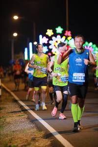 BIB: 450, 41165, 4504
                            <button type="button" onclick="openModal(14250030)" class="btn btn-primary btn-sm float-right btn-popup" data-toggle="modal" data-target=".modal-high-quality">
                        <i class="fas fa-shopping-cart"></i> Add to Cart
                    </button>
                                            <button type="button" onclick="isThisMe(14250030, true)" class="btn btn-success btn-sm float-right btn-popup btn-isme hidden" data-toggle="tooltip" data-placement="bottom" title="นี่คือรูปของคุณใช่ไหม คลิกที่นี่เพื่อเอาเข้าอัลบั้ม">
                        <i class="fas fa-plus"></i> Add to album
                    </button>
                    <button type="button" onclick="isThisMe(14250030, false)" class="btn btn-warning btn-sm float-right btn-popup btn-isnotme hidden">
                        <i class="fas fa-ban"></i> Remove from album
                    </button>