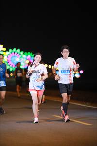 BIB: 41569, 431
                            <button type="button" onclick="openModal(14236495)" class="btn btn-primary btn-sm float-right btn-popup" data-toggle="modal" data-target=".modal-high-quality">
                        <i class="fas fa-shopping-cart"></i> Add to Cart
                    </button>
                                            <button type="button" onclick="isThisMe(14236495, true)" class="btn btn-success btn-sm float-right btn-popup btn-isme hidden" data-toggle="tooltip" data-placement="bottom" title="นี่คือรูปของคุณใช่ไหม คลิกที่นี่เพื่อเอาเข้าอัลบั้ม">
                        <i class="fas fa-plus"></i> Add to album
                    </button>
                    <button type="button" onclick="isThisMe(14236495, false)" class="btn btn-warning btn-sm float-right btn-popup btn-isnotme hidden">
                        <i class="fas fa-ban"></i> Remove from album
                    </button>