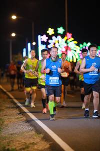 BIB: 42307, 41165
                            <button type="button" onclick="openModal(14249987)" class="btn btn-primary btn-sm float-right btn-popup" data-toggle="modal" data-target=".modal-high-quality">
                        <i class="fas fa-shopping-cart"></i> Add to Cart
                    </button>
                                            <button type="button" onclick="isThisMe(14249987, true)" class="btn btn-success btn-sm float-right btn-popup btn-isme hidden" data-toggle="tooltip" data-placement="bottom" title="นี่คือรูปของคุณใช่ไหม คลิกที่นี่เพื่อเอาเข้าอัลบั้ม">
                        <i class="fas fa-plus"></i> Add to album
                    </button>
                    <button type="button" onclick="isThisMe(14249987, false)" class="btn btn-warning btn-sm float-right btn-popup btn-isnotme hidden">
                        <i class="fas fa-ban"></i> Remove from album
                    </button>