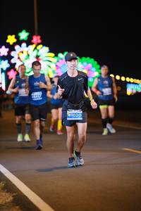 BIB: 41020
                            <button type="button" onclick="openModal(14250734)" class="btn btn-primary btn-sm float-right btn-popup" data-toggle="modal" data-target=".modal-high-quality">
                        <i class="fas fa-shopping-cart"></i> Add to Cart
                    </button>
                                            <button type="button" onclick="isThisMe(14250734, true)" class="btn btn-success btn-sm float-right btn-popup btn-isme hidden" data-toggle="tooltip" data-placement="bottom" title="นี่คือรูปของคุณใช่ไหม คลิกที่นี่เพื่อเอาเข้าอัลบั้ม">
                        <i class="fas fa-plus"></i> Add to album
                    </button>
                    <button type="button" onclick="isThisMe(14250734, false)" class="btn btn-warning btn-sm float-right btn-popup btn-isnotme hidden">
                        <i class="fas fa-ban"></i> Remove from album
                    </button>