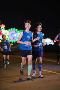 BIB: 95073
                            <button type="button" onclick="openModal(14261753)" class="btn btn-primary btn-sm float-right btn-popup" data-toggle="modal" data-target=".modal-high-quality">
                        <i class="fas fa-shopping-cart"></i> Add to Cart
                    </button>
                                            <button type="button" onclick="isThisMe(14261753, true)" class="btn btn-success btn-sm float-right btn-popup btn-isme hidden" data-toggle="tooltip" data-placement="bottom" title="นี่คือรูปของคุณใช่ไหม คลิกที่นี่เพื่อเอาเข้าอัลบั้ม">
                        <i class="fas fa-plus"></i> Add to album
                    </button>
                    <button type="button" onclick="isThisMe(14261753, false)" class="btn btn-warning btn-sm float-right btn-popup btn-isnotme hidden">
                        <i class="fas fa-ban"></i> Remove from album
                    </button>