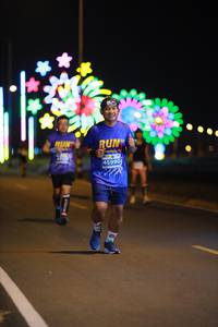 BIB: 45990
                            <button type="button" onclick="openModal(14273393)" class="btn btn-primary btn-sm float-right btn-popup" data-toggle="modal" data-target=".modal-high-quality">
                        <i class="fas fa-shopping-cart"></i> Add to Cart
                    </button>
                                            <button type="button" onclick="isThisMe(14273393, true)" class="btn btn-success btn-sm float-right btn-popup btn-isme hidden" data-toggle="tooltip" data-placement="bottom" title="นี่คือรูปของคุณใช่ไหม คลิกที่นี่เพื่อเอาเข้าอัลบั้ม">
                        <i class="fas fa-plus"></i> Add to album
                    </button>
                    <button type="button" onclick="isThisMe(14273393, false)" class="btn btn-warning btn-sm float-right btn-popup btn-isnotme hidden">
                        <i class="fas fa-ban"></i> Remove from album
                    </button>