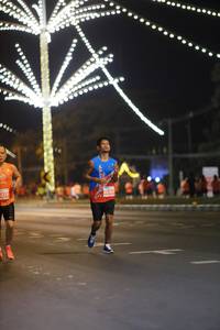 BIB: 223, 25841, 400
                            <button type="button" onclick="openModal(14279676)" class="btn btn-primary btn-sm float-right btn-popup" data-toggle="modal" data-target=".modal-high-quality">
                        <i class="fas fa-shopping-cart"></i> Add to Cart
                    </button>
                                            <button type="button" onclick="isThisMe(14279676, true)" class="btn btn-success btn-sm float-right btn-popup btn-isme hidden" data-toggle="tooltip" data-placement="bottom" title="นี่คือรูปของคุณใช่ไหม คลิกที่นี่เพื่อเอาเข้าอัลบั้ม">
                        <i class="fas fa-plus"></i> Add to album
                    </button>
                    <button type="button" onclick="isThisMe(14279676, false)" class="btn btn-warning btn-sm float-right btn-popup btn-isnotme hidden">
                        <i class="fas fa-ban"></i> Remove from album
                    </button>