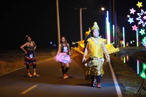 BIB: 4254
                            <button type="button" onclick="openModal(14275769)" class="btn btn-primary btn-sm float-right btn-popup" data-toggle="modal" data-target=".modal-high-quality">
                        <i class="fas fa-shopping-cart"></i> Add to Cart
                    </button>
                                            <button type="button" onclick="isThisMe(14275769, true)" class="btn btn-success btn-sm float-right btn-popup btn-isme hidden" data-toggle="tooltip" data-placement="bottom" title="นี่คือรูปของคุณใช่ไหม คลิกที่นี่เพื่อเอาเข้าอัลบั้ม">
                        <i class="fas fa-plus"></i> Add to album
                    </button>
                    <button type="button" onclick="isThisMe(14275769, false)" class="btn btn-warning btn-sm float-right btn-popup btn-isnotme hidden">
                        <i class="fas fa-ban"></i> Remove from album
                    </button>