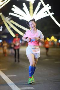 BIB: 28224
                            <button type="button" onclick="openModal(14287051)" class="btn btn-primary btn-sm float-right btn-popup" data-toggle="modal" data-target=".modal-high-quality">
                        <i class="fas fa-shopping-cart"></i> Add to Cart
                    </button>
                                            <button type="button" onclick="isThisMe(14287051, true)" class="btn btn-success btn-sm float-right btn-popup btn-isme hidden" data-toggle="tooltip" data-placement="bottom" title="นี่คือรูปของคุณใช่ไหม คลิกที่นี่เพื่อเอาเข้าอัลบั้ม">
                        <i class="fas fa-plus"></i> Add to album
                    </button>
                    <button type="button" onclick="isThisMe(14287051, false)" class="btn btn-warning btn-sm float-right btn-popup btn-isnotme hidden">
                        <i class="fas fa-ban"></i> Remove from album
                    </button>