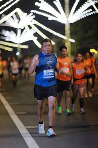 BIB: 90402
                            <button type="button" onclick="openModal(14311147)" class="btn btn-primary btn-sm float-right btn-popup" data-toggle="modal" data-target=".modal-high-quality">
                        <i class="fas fa-shopping-cart"></i> Add to Cart
                    </button>
                                            <button type="button" onclick="isThisMe(14311147, true)" class="btn btn-success btn-sm float-right btn-popup btn-isme hidden" data-toggle="tooltip" data-placement="bottom" title="นี่คือรูปของคุณใช่ไหม คลิกที่นี่เพื่อเอาเข้าอัลบั้ม">
                        <i class="fas fa-plus"></i> Add to album
                    </button>
                    <button type="button" onclick="isThisMe(14311147, false)" class="btn btn-warning btn-sm float-right btn-popup btn-isnotme hidden">
                        <i class="fas fa-ban"></i> Remove from album
                    </button>