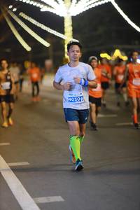 BIB: 40304
                            <button type="button" onclick="openModal(14318574)" class="btn btn-primary btn-sm float-right btn-popup" data-toggle="modal" data-target=".modal-high-quality">
                        <i class="fas fa-shopping-cart"></i> Add to Cart
                    </button>
                                            <button type="button" onclick="isThisMe(14318574, true)" class="btn btn-success btn-sm float-right btn-popup btn-isme hidden" data-toggle="tooltip" data-placement="bottom" title="นี่คือรูปของคุณใช่ไหม คลิกที่นี่เพื่อเอาเข้าอัลบั้ม">
                        <i class="fas fa-plus"></i> Add to album
                    </button>
                    <button type="button" onclick="isThisMe(14318574, false)" class="btn btn-warning btn-sm float-right btn-popup btn-isnotme hidden">
                        <i class="fas fa-ban"></i> Remove from album
                    </button>