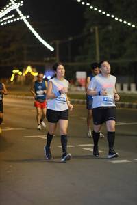 BIB: 459, 42049
                            <button type="button" onclick="openModal(14211604)" class="btn btn-primary btn-sm float-right btn-popup" data-toggle="modal" data-target=".modal-high-quality">
                        <i class="fas fa-shopping-cart"></i> Add to Cart
                    </button>
                                            <button type="button" onclick="isThisMe(14211604, true)" class="btn btn-success btn-sm float-right btn-popup btn-isme hidden" data-toggle="tooltip" data-placement="bottom" title="นี่คือรูปของคุณใช่ไหม คลิกที่นี่เพื่อเอาเข้าอัลบั้ม">
                        <i class="fas fa-plus"></i> Add to album
                    </button>
                    <button type="button" onclick="isThisMe(14211604, false)" class="btn btn-warning btn-sm float-right btn-popup btn-isnotme hidden">
                        <i class="fas fa-ban"></i> Remove from album
                    </button>
