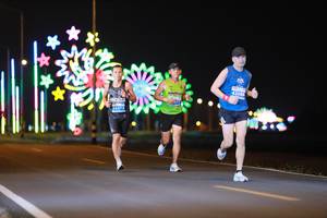 BIB: 36072
                            <button type="button" onclick="openModal(13979326)" class="btn btn-primary btn-sm float-right btn-popup" data-toggle="modal" data-target=".modal-high-quality">
                        <i class="fas fa-shopping-cart"></i> Add to Cart
                    </button>
                                            <button type="button" onclick="isThisMe(13979326, true)" class="btn btn-success btn-sm float-right btn-popup btn-isme hidden" data-toggle="tooltip" data-placement="bottom" title="นี่คือรูปของคุณใช่ไหม คลิกที่นี่เพื่อเอาเข้าอัลบั้ม">
                        <i class="fas fa-plus"></i> Add to album
                    </button>
                    <button type="button" onclick="isThisMe(13979326, false)" class="btn btn-warning btn-sm float-right btn-popup btn-isnotme hidden">
                        <i class="fas fa-ban"></i> Remove from album
                    </button>