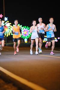 BIB: 41322, 47604, 916, 0859
                            <button type="button" onclick="openModal(14012674)" class="btn btn-primary btn-sm float-right btn-popup" data-toggle="modal" data-target=".modal-high-quality">
                        <i class="fas fa-shopping-cart"></i> Add to Cart
                    </button>
                                            <button type="button" onclick="isThisMe(14012674, true)" class="btn btn-success btn-sm float-right btn-popup btn-isme hidden" data-toggle="tooltip" data-placement="bottom" title="นี่คือรูปของคุณใช่ไหม คลิกที่นี่เพื่อเอาเข้าอัลบั้ม">
                        <i class="fas fa-plus"></i> Add to album
                    </button>
                    <button type="button" onclick="isThisMe(14012674, false)" class="btn btn-warning btn-sm float-right btn-popup btn-isnotme hidden">
                        <i class="fas fa-ban"></i> Remove from album
                    </button>