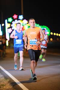 BIB: 4099
                            <button type="button" onclick="openModal(14185882)" class="btn btn-primary btn-sm float-right btn-popup" data-toggle="modal" data-target=".modal-high-quality">
                        <i class="fas fa-shopping-cart"></i> Add to Cart
                    </button>
                                            <button type="button" onclick="isThisMe(14185882, true)" class="btn btn-success btn-sm float-right btn-popup btn-isme hidden" data-toggle="tooltip" data-placement="bottom" title="นี่คือรูปของคุณใช่ไหม คลิกที่นี่เพื่อเอาเข้าอัลบั้ม">
                        <i class="fas fa-plus"></i> Add to album
                    </button>
                    <button type="button" onclick="isThisMe(14185882, false)" class="btn btn-warning btn-sm float-right btn-popup btn-isnotme hidden">
                        <i class="fas fa-ban"></i> Remove from album
                    </button>