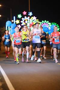 BIB: 40427, 42142
                            <button type="button" onclick="openModal(14032787)" class="btn btn-primary btn-sm float-right btn-popup" data-toggle="modal" data-target=".modal-high-quality">
                        <i class="fas fa-shopping-cart"></i> Add to Cart
                    </button>
                                            <button type="button" onclick="isThisMe(14032787, true)" class="btn btn-success btn-sm float-right btn-popup btn-isme hidden" data-toggle="tooltip" data-placement="bottom" title="นี่คือรูปของคุณใช่ไหม คลิกที่นี่เพื่อเอาเข้าอัลบั้ม">
                        <i class="fas fa-plus"></i> Add to album
                    </button>
                    <button type="button" onclick="isThisMe(14032787, false)" class="btn btn-warning btn-sm float-right btn-popup btn-isnotme hidden">
                        <i class="fas fa-ban"></i> Remove from album
                    </button>