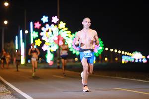 BIB: 4245
                            <button type="button" onclick="openModal(13987571)" class="btn btn-primary btn-sm float-right btn-popup" data-toggle="modal" data-target=".modal-high-quality">
                        <i class="fas fa-shopping-cart"></i> Add to Cart
                    </button>
                                            <button type="button" onclick="isThisMe(13987571, true)" class="btn btn-success btn-sm float-right btn-popup btn-isme hidden" data-toggle="tooltip" data-placement="bottom" title="นี่คือรูปของคุณใช่ไหม คลิกที่นี่เพื่อเอาเข้าอัลบั้ม">
                        <i class="fas fa-plus"></i> Add to album
                    </button>
                    <button type="button" onclick="isThisMe(13987571, false)" class="btn btn-warning btn-sm float-right btn-popup btn-isnotme hidden">
                        <i class="fas fa-ban"></i> Remove from album
                    </button>