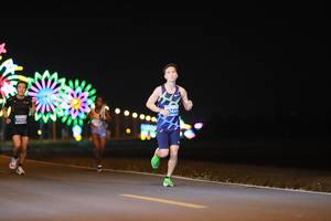 BIB: 044
                            <button type="button" onclick="openModal(13892780)" class="btn btn-primary btn-sm float-right btn-popup" data-toggle="modal" data-target=".modal-high-quality">
                        <i class="fas fa-shopping-cart"></i> Add to Cart
                    </button>
                                            <button type="button" onclick="isThisMe(13892780, true)" class="btn btn-success btn-sm float-right btn-popup btn-isme hidden" data-toggle="tooltip" data-placement="bottom" title="นี่คือรูปของคุณใช่ไหม คลิกที่นี่เพื่อเอาเข้าอัลบั้ม">
                        <i class="fas fa-plus"></i> Add to album
                    </button>
                    <button type="button" onclick="isThisMe(13892780, false)" class="btn btn-warning btn-sm float-right btn-popup btn-isnotme hidden">
                        <i class="fas fa-ban"></i> Remove from album
                    </button>