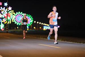 BIB: 41889
                            <button type="button" onclick="openModal(14203197)" class="btn btn-primary btn-sm float-right btn-popup" data-toggle="modal" data-target=".modal-high-quality">
                        <i class="fas fa-shopping-cart"></i> Add to Cart
                    </button>
                                            <button type="button" onclick="isThisMe(14203197, true)" class="btn btn-success btn-sm float-right btn-popup btn-isme hidden" data-toggle="tooltip" data-placement="bottom" title="นี่คือรูปของคุณใช่ไหม คลิกที่นี่เพื่อเอาเข้าอัลบั้ม">
                        <i class="fas fa-plus"></i> Add to album
                    </button>
                    <button type="button" onclick="isThisMe(14203197, false)" class="btn btn-warning btn-sm float-right btn-popup btn-isnotme hidden">
                        <i class="fas fa-ban"></i> Remove from album
                    </button>